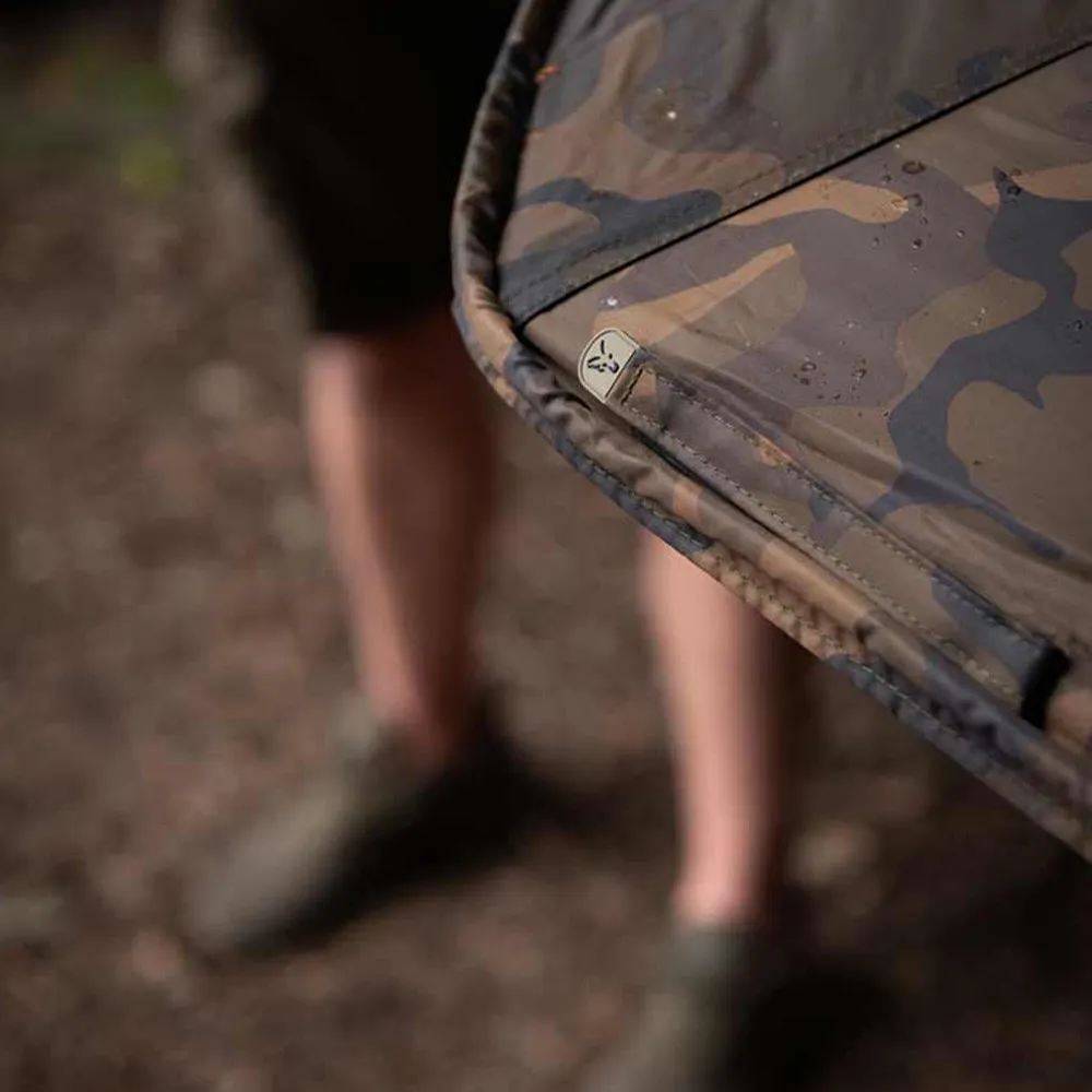 Fox Frontier Lite Camo Bivvy & Vapour Peak - Image 2