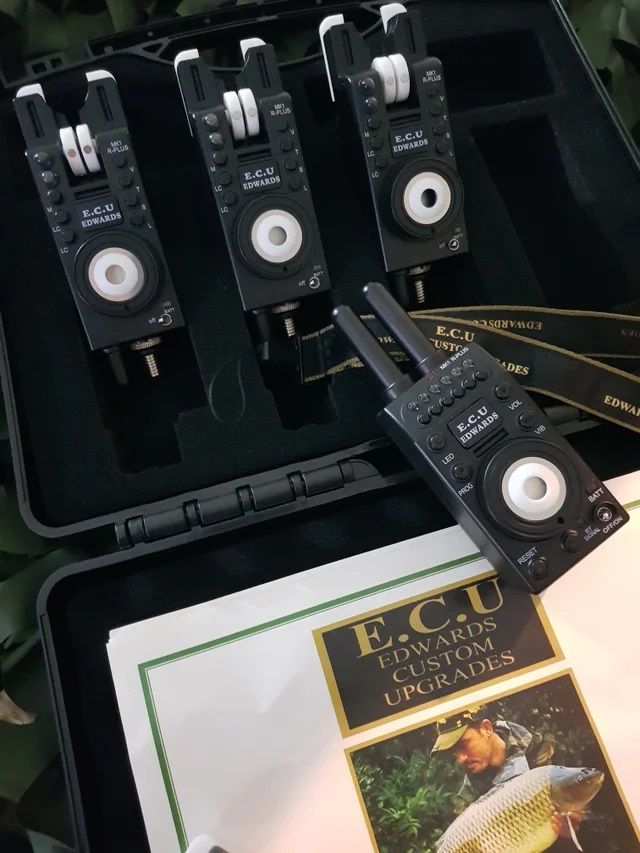 💚🛥️🎁 [WITH PLAYERS REWARD INSTANT WINS] - Edward Custom Upgrades MK1 R-Plus Compact Remote Bite Alarm White Trim Edition (3 Rod) or &pound;450 tax-free cash - Image 2